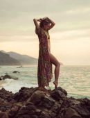 Genevieve-Morton-in-Esquire-Mexico-Magazine-Photoshoot-January-2017-2