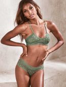 Jasmine-Tookes-20