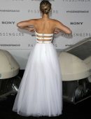 Jennifer-Lawrence-at-Passengers-Premiere-in-Westwood-15