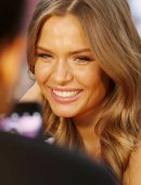 josephine-skriver-3