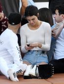 kendall-jenner-in-shorts-2