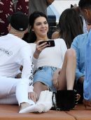 kendall-jenner-in-shorts-5