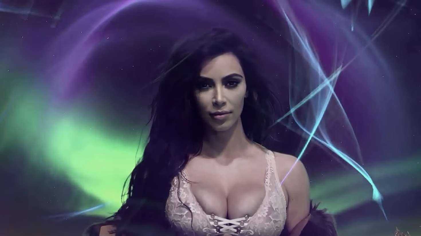Kim-Kardashian-LOVE-Advent-2016-6