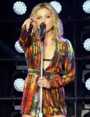 Olivia-Holt-Live-in-Sao-Paulo-1