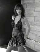 Olivia-Wilde-Photoshoot-by-Lance-Staedler-19