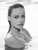 Olivia-Wilde-Photoshoot-by-Lance-Staedler-2