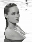 Olivia-Wilde-Photoshoot-by-Lance-Staedler-7