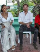 rihanna-taking-hiv-test-3