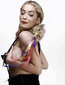 rita-ora-love-advent-2016-7