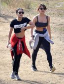 Vanessa-Hudgens-and-Stella-Hudgens-Hiking-in-LA-5