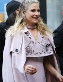 Ali-Larter-811
