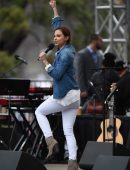Ashley-Judd-at-Women's-March-on-Washington-in-Washington-4