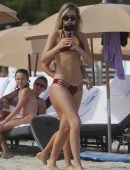 Chantel-Jeffries-and-Alissa-Violet-4