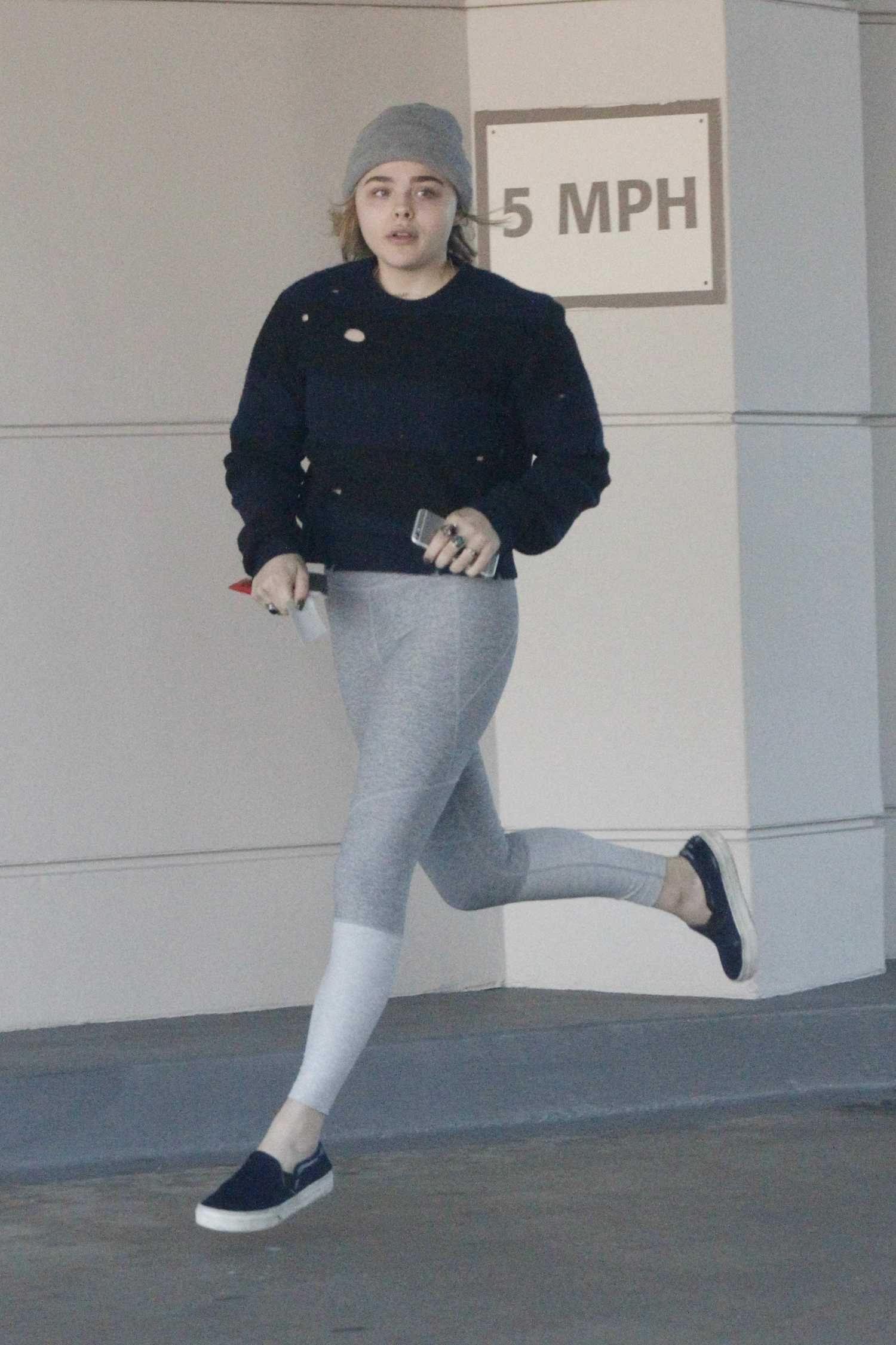 Chloe-Moretz-204