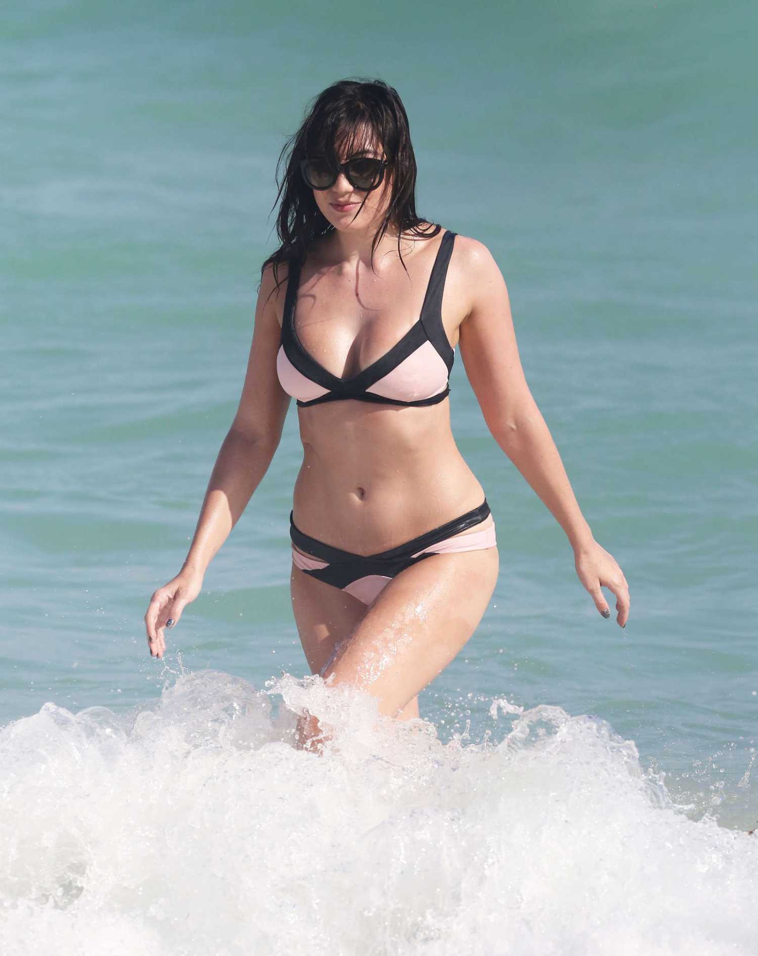 Daisy-Lowe-9