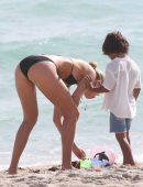 Doutzen-Kroes-4
