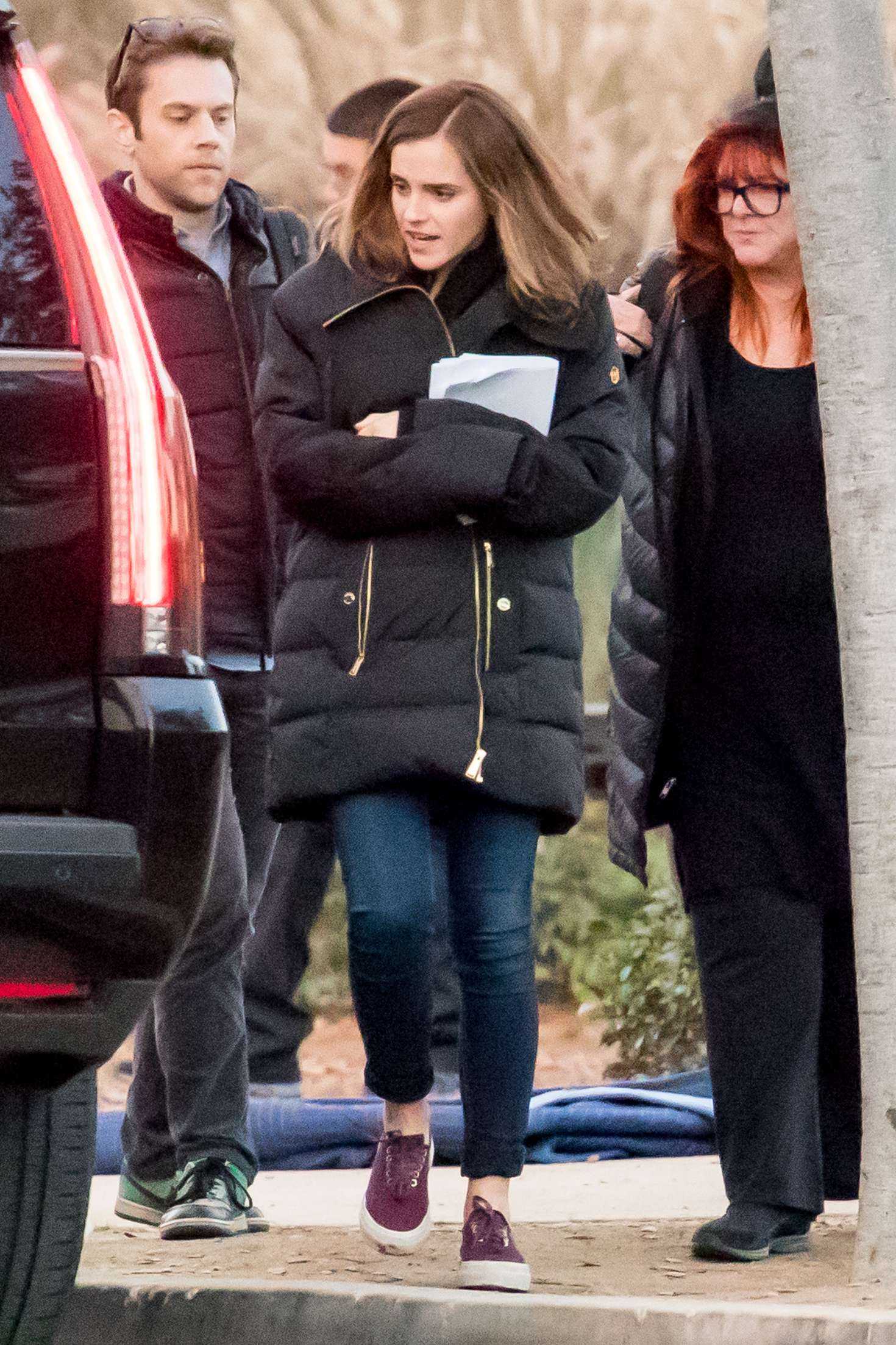 Emma-Watson-on-the-Set-of-The-Circle-6