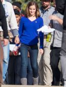 Emma-Watson-on-the-Set-of-The-Circle-7