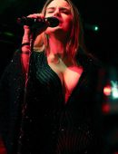 Joanna-Levesque-Performing-Live-at-KOKO-in-London-6