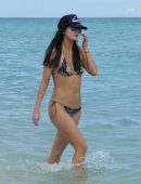 Katie-Lee-in-Bikini-3