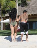 Kylie-Jenner-at-Casa-Aramara-in-Punta-Mita-Mexico-4