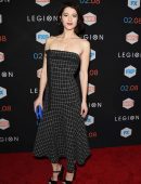 Mary-Elizabeth-Winstead-at-the-Premiere-of-Legion-in-Los-Angeles-2