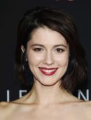 Mary-Elizabeth-Winstead-at-the-Premiere-of-Legion-in-Los-Angeles-5