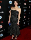 Mary-Elizabeth-Winstead-at-the-Premiere-of-Legion-in-Los-Angeles-9