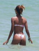 Romee-Strijd-Jasmine-Tookes-and-Lais-Ribeiro-9