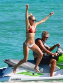 Selena-Weber-in-Bikini-604