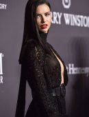 Adriana-Lima-at-2017-amfAR-New-York-Gala-1
