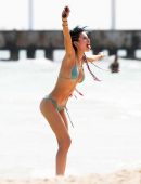 Bella-Thorne-503