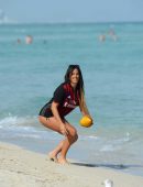 Claudia-Romani-Booty-24