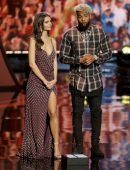 Emily-Ratajkowski-at-6th-Annual-NFL-Honors-in-Houston-1