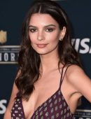 Emily-Ratajkowski-at-6th-Annual-NFL-Honors-in-Houston-3