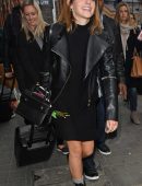 Emma-Watson-Out-and-About-in-London-601