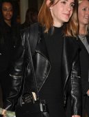 Emma-Watson-Out-and-About-in-London-608