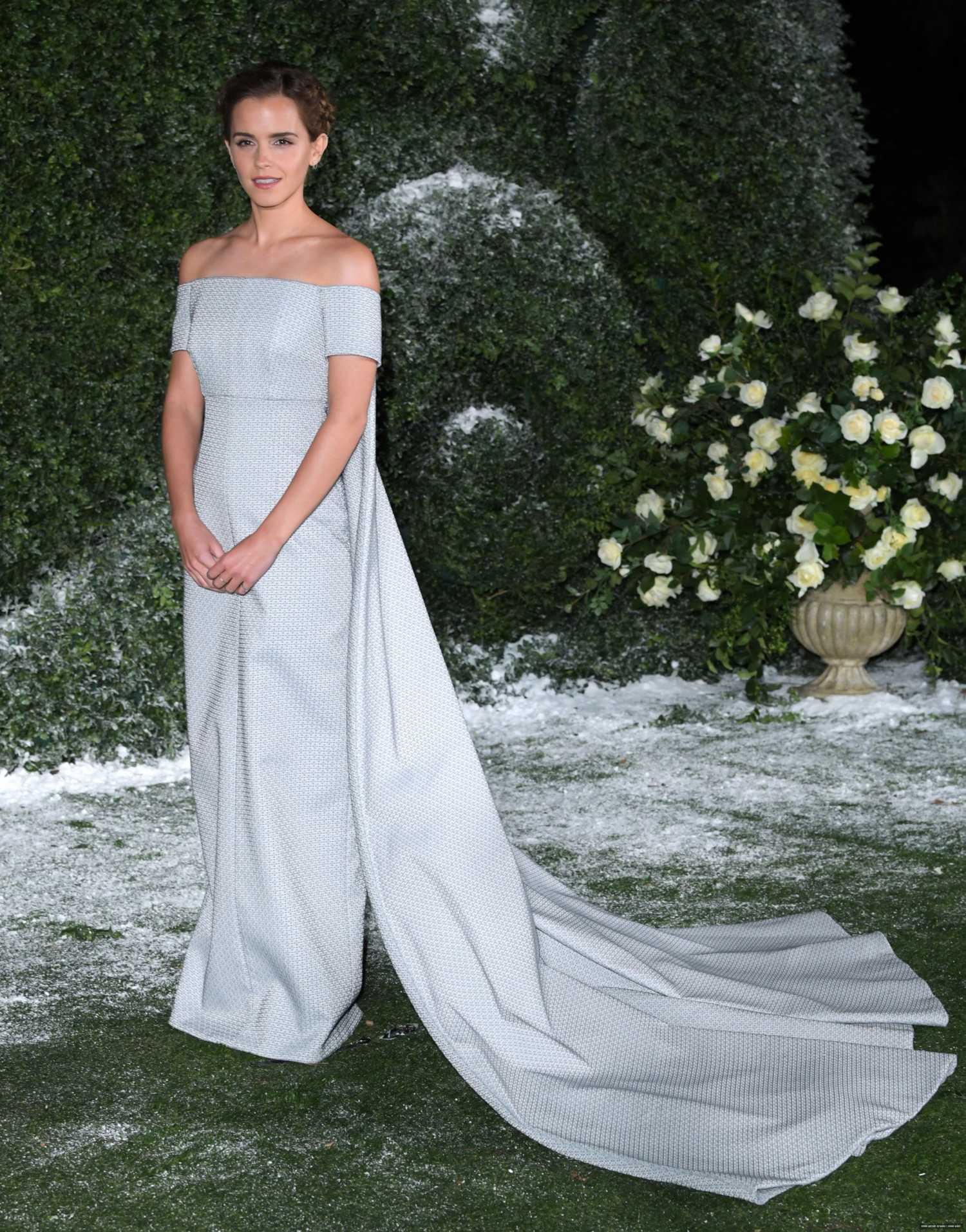 Emma-Watson-at-Disney's-Beauty-and-the-Beast-UK-Launch-4