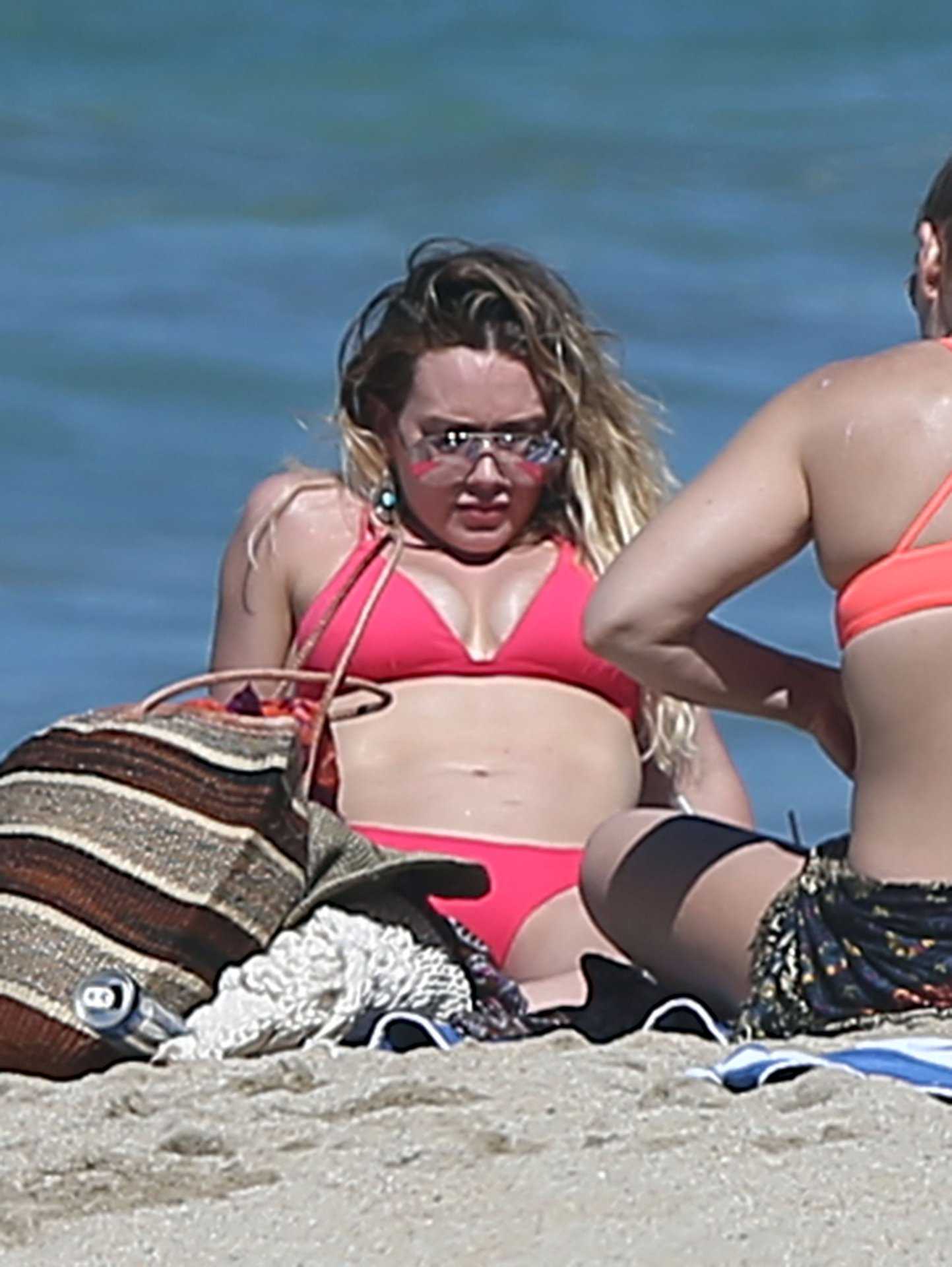Hilary-Duff-8