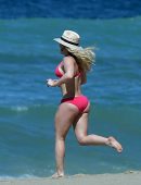Hilary-Duff-9