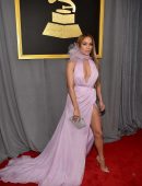 Jennifer-Lopez-at-59th-Grammy-Awards-in-Los-Angeles-4
