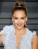 Jessica-Alba-at-2017-Vanity-Fair-Oscar-Party-in-Beverly-Hills-5