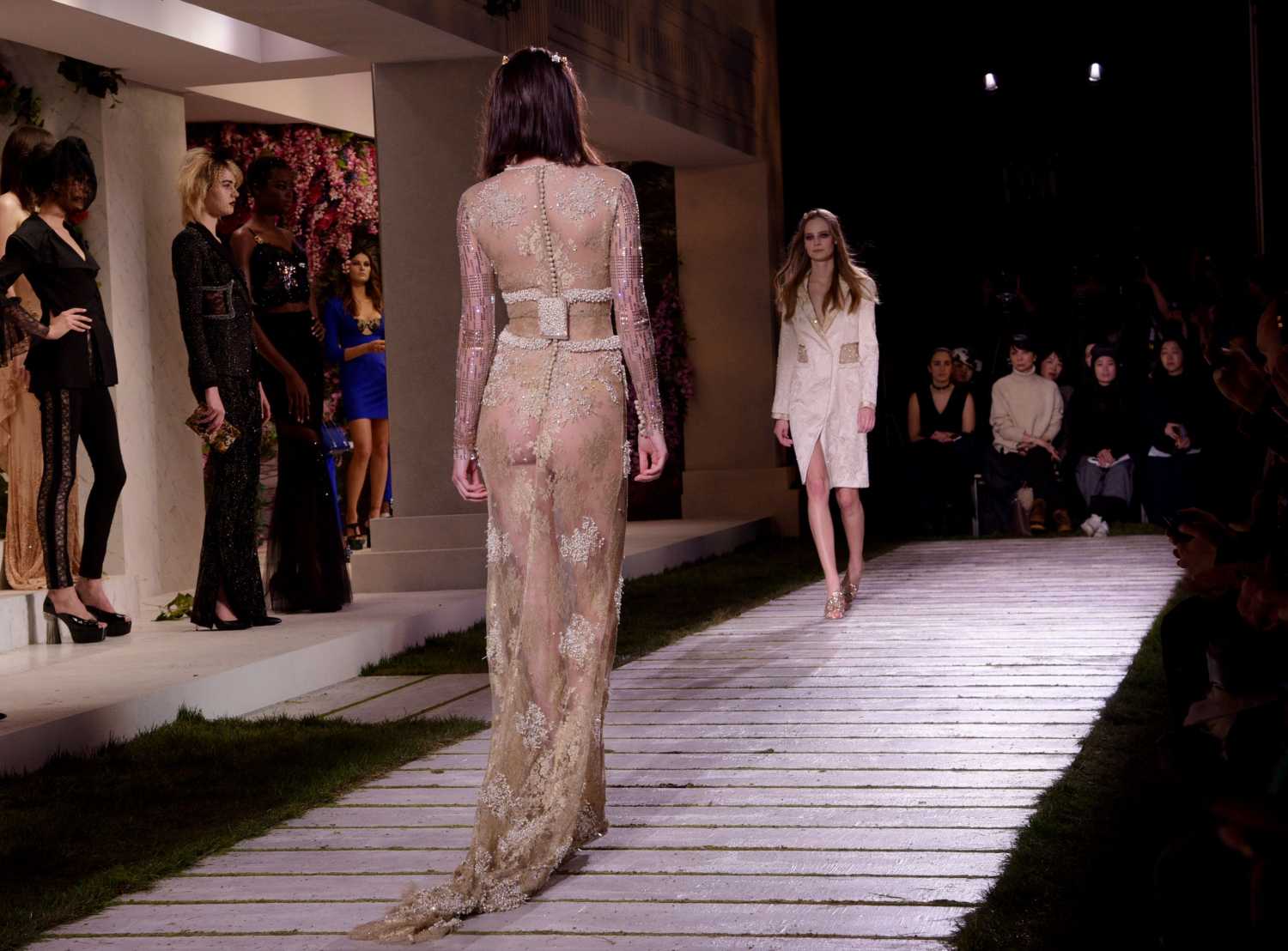 Kendall-Jenner-La-Perla-Fall-Winter-2017-RTW-Show-in-NYC-16