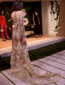 Kendall-Jenner-La-Perla-Fall-Winter-2017-RTW-Show-in-NYC-6