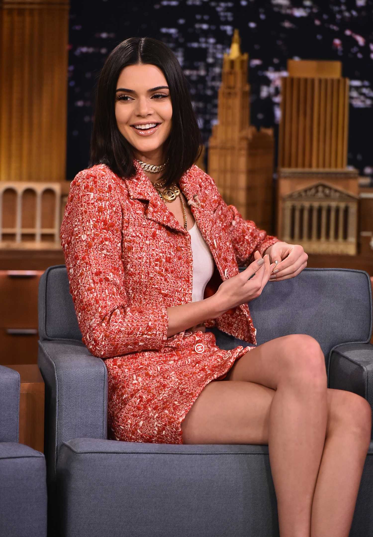 Kendall-Jenner-at-the-Tonight-Show-in-NYC-3