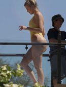 Khloe-Kardashian-in-Yellow-Swimsuit-5