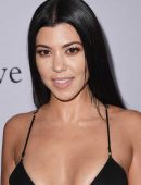 Kourtney-Kardashian-at-Clive-Davis-Pre-Grammy-Party-in-Los-Angeles-5