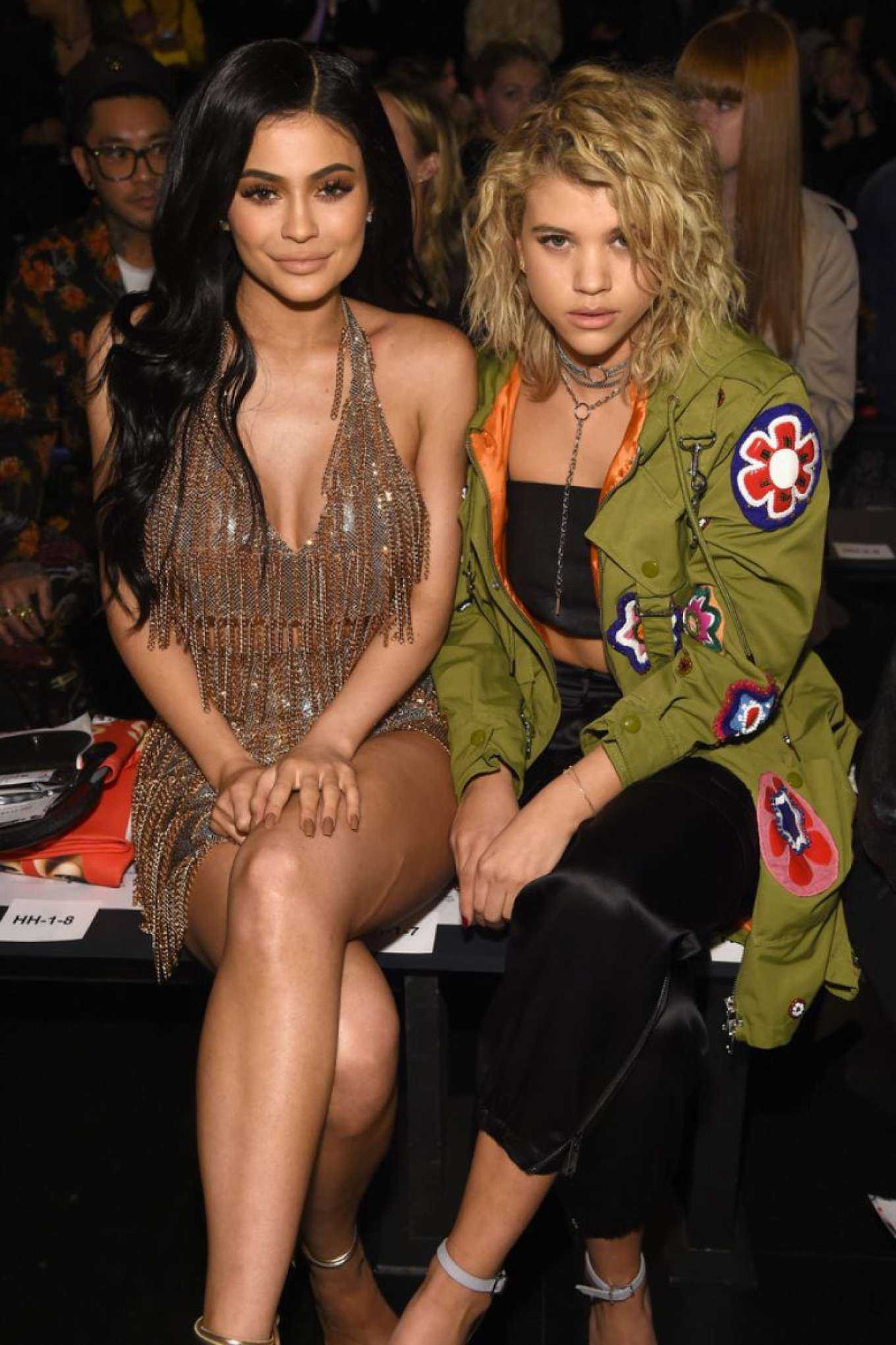 Kylie-Jenner-at-Jeremy-Scott-Collection-at-2017-NYFW-4