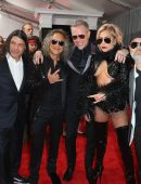 Lady-Gaga-at-59th-Grammy-Awards-12