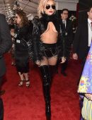 Lady-Gaga-at-59th-Grammy-Awards-3